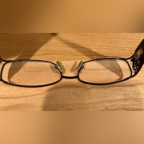 Vogue Glasses ๐ Black Plastic Frames with Rhinestones and Vogue zippered case - Picture 6 of 15
